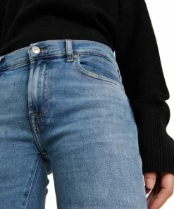 7 For All Mankind Tailorless Luxe Low-rise Bootcut Jeans 9 7 For All Mankind Tailorless Luxe Low-rise Bootcut Jeans -Marysia Sales unnamed file 366